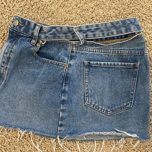 PACSUN Denim Mini Skirt with slit on the hip - Picture 4 of 4